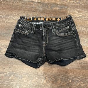 Rock Revival 27 Short Teyla